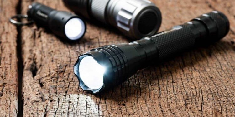Best Everyday Carry (EDC) Flashlight