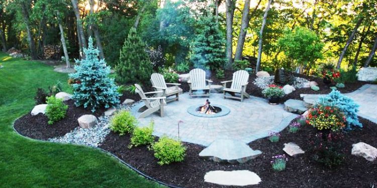 Fire Pit Ideas for your Backyard