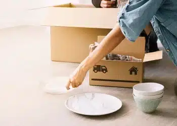 How to Pack Your Kitchen: Tips and Hacks