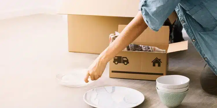 How to Pack Your Kitchen: Tips and Hacks