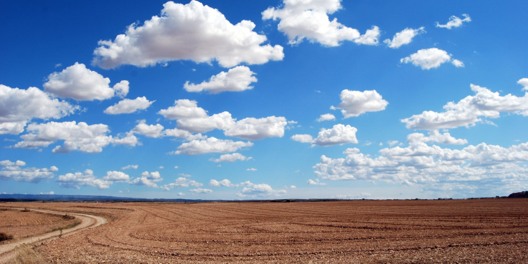 How to Sell Land and Why It is Different from Selling Homes?