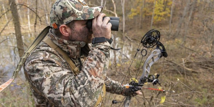 Hunters' Tips and Tricks: Mastering Hunting Gear and Equipment