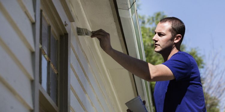 Six Great Ways To Keep The Exterior of Your House Clean