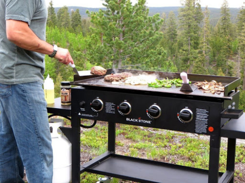 How to Choose the Best Outdoor Griddle?