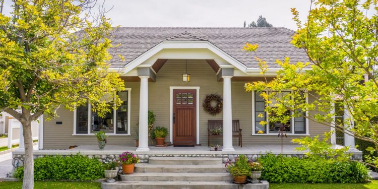 The Different Types of Home Warranties and How They Work