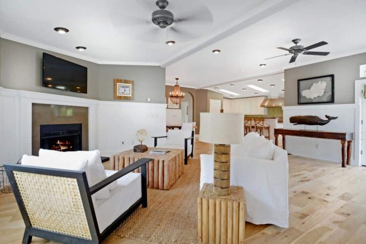 A Typical Mobile Home Interior Details HouseAffection