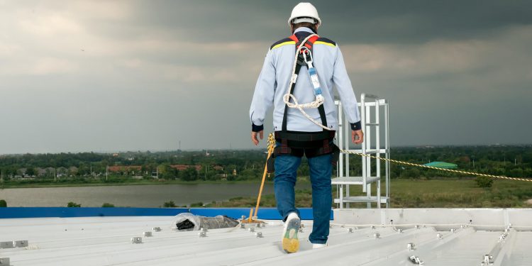 roof-maintenance.jpg