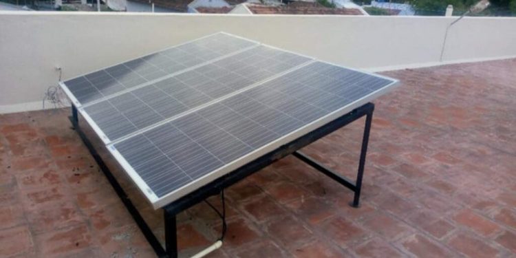 6 Things to Consider Before Getting Your First Solar Panel Unit