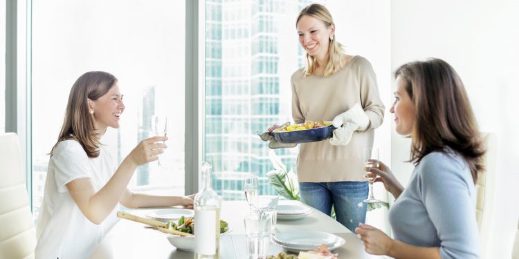 How to Host an Amazing Dinner Party: A Step-By-Step Guide