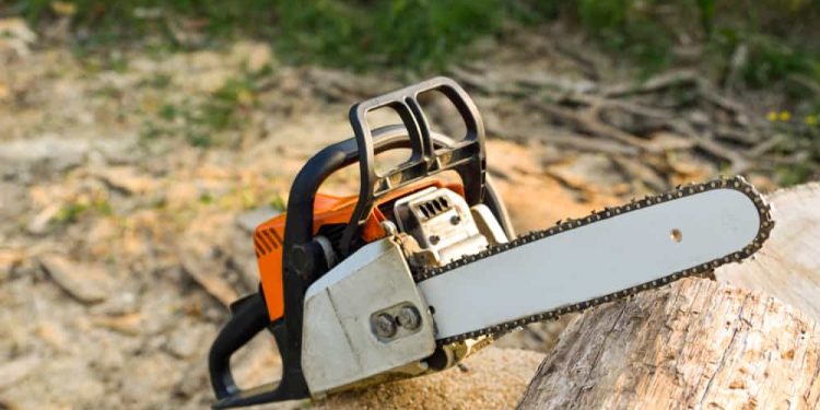 Important Factors to Consider When Choosing a Chainsaw