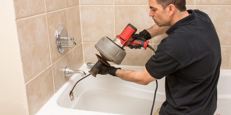5 Easy Tips on How to Use a Drain Snake
