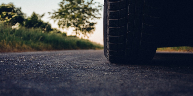 What You Should and Shouldn’t Do After Getting Your New Asphalt Driveway